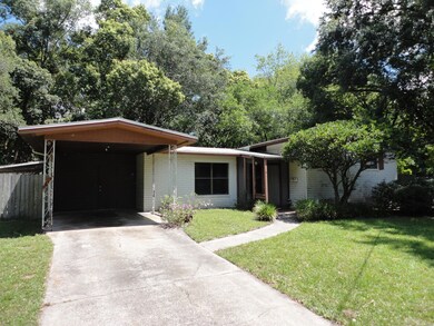 4301 Ish Brant Ct W, Jacksonville, FL 32210 - photo 2