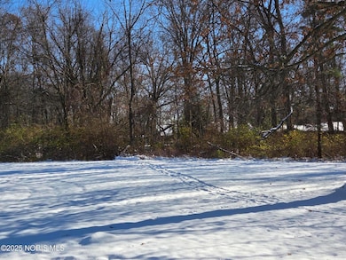 3321 Butz Rd, Maumee, OH 43537 - photo 4