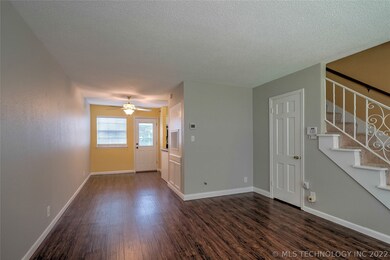 6112 S Madison Place unit C, Tulsa, OK 74136 - photo 5