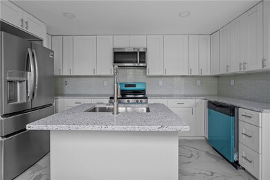 89 Holly St, Riverside, RI 02915 - photo 5