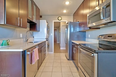 Claridge House II, Verona Twp., NJ 07044 - photo 4