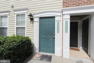 42516 Hollyhock Terrace, Ashburn, VA 20148 - photo 2