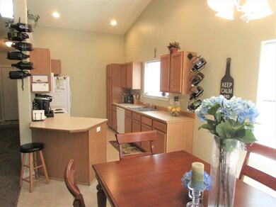 1931 SW 36th St, Redmond, OR 97756 - photo 7