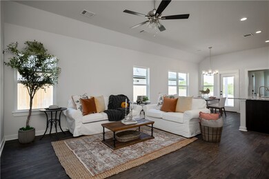 3528 Pointe Du Hoc Dr, Bryan, TX 77808 - photo 7