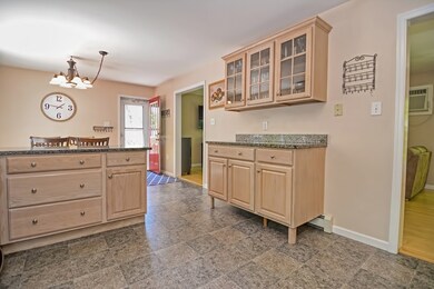 3 Trenton St, Bellingham, MA 02019 - photo 5