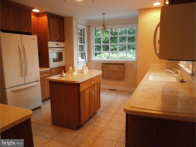 106 Rugby Place, Woodbury, NJ 08096 - photo 4