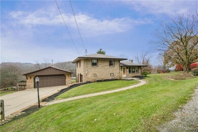 Detached 2 car garage