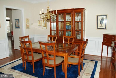 7761 Camp David Dr, Springfield, VA 22153 - photo 4