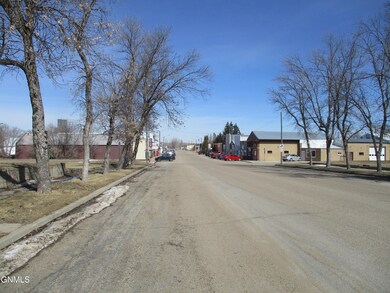 308 Main St, Turtle Lake, ND 58575 - photo 2