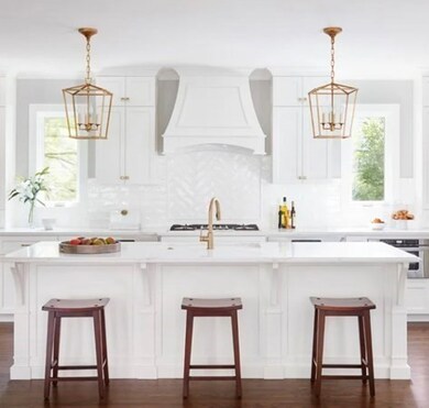 33 Olde Forge Ln, South Easton, MA 02375 - photo 3