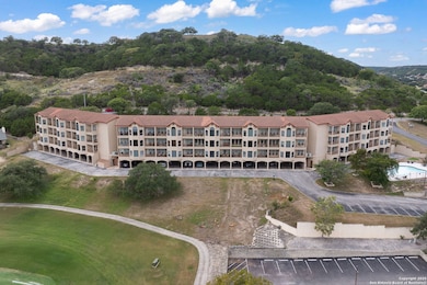 20 Tapatio Dr E unit 205, Boerne, TX 78006 - photo 6