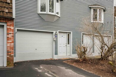 137 Valley Way W, Manchester, NH 03102 - photo 3