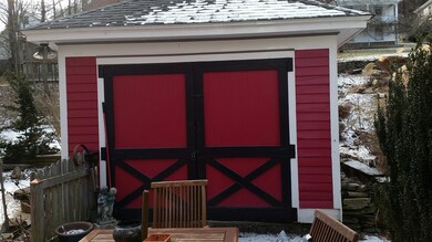 1416 West St, Honesdale, PA 18431 - photo 3