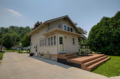 544 E 7th St, Red Wing, MN 55066 - photo 6