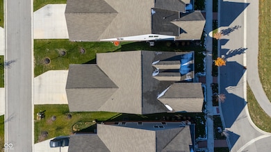 1265 Stonehaven Dr, Westfield, IN 46074 - photo 2