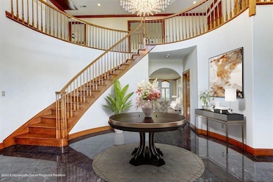 Virtually Staged Entry