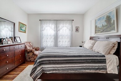 38 Arlington St, Everett, MA 02149 - photo 5