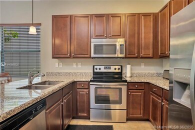 3766 SW 90th Ave, Miramar, FL 33025 - photo 7