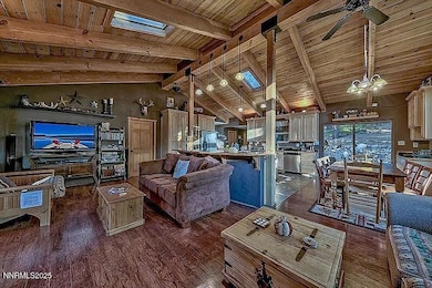 692 Kingsbury Grade - Inside Living Room