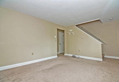 268 W Central St unit 268, Franklin, MA 02038 - photo 7