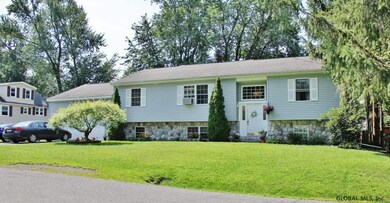 5 Rhode Island Ave, Rensselaer, NY 12144 - photo 2