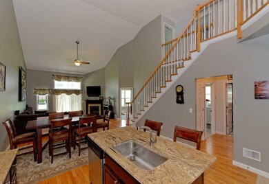 28 Guiliana Cir, Troy, NY 12180 - photo 6