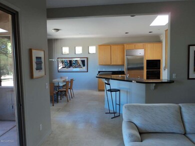 BANET HOUSE 012