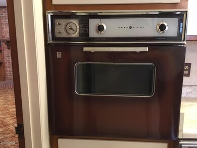 706 Kathryn Ave, Jacksonville, NC 28540 - photo 7