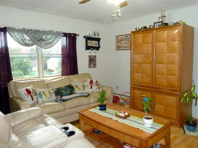 8 Brentwood Dr, Rutland, VT 05701 - photo 3