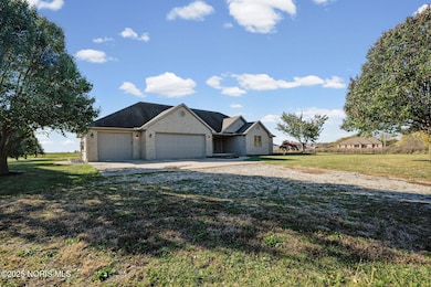 20876 W Camper Rd, Genoa, OH 43430 - photo 2