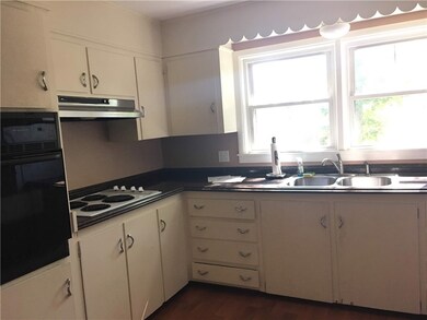 17 S Ferry Rd, Narragansett, RI 02882 - photo 5