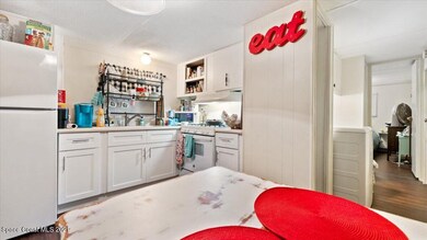 2516 Chatham Way NE, Palm Bay, FL 32905 - photo 3