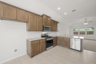 914 Misty Ln, Cleburne, TX 76033 - photo 6