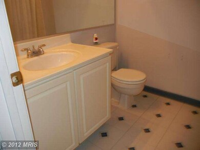 11006 Koman Cir unit 187, Manassas, VA 20109 - photo 5