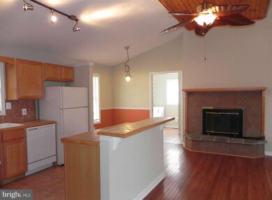 21 Cedar Creek Dr, Harpers Ferry, WV 25425 - photo 7