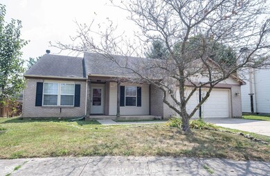 1085 Meadowview Ct, Franklin, IN 46131 - photo 2