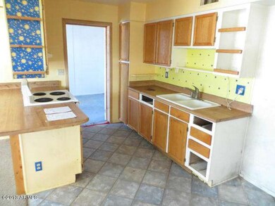 023-241810 - Kitchen