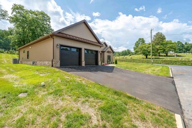 100 Ervin Loop (1 of 47)