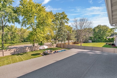 3509 Greenmeadow Ln unit 1, Joliet, IL 60431 - photo 6