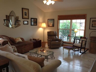 1134 W Sugarberry Ct, Bloomington, IN 47404 - photo 3