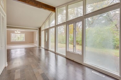 735 Cumnock Rd, Olympia Fields, IL 60461 - photo 4