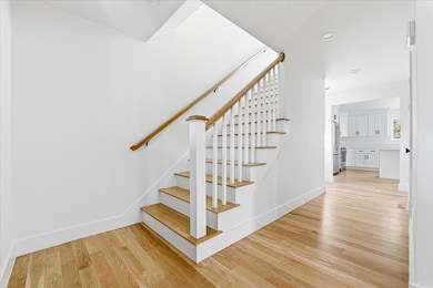 135 Plymouth St, Carver, MA 02330 - photo 4