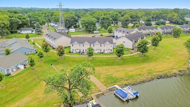 1613 Riverside Cir, Dixon, IL 61021 - photo 3