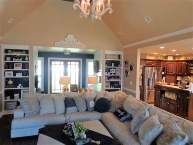 125 Stonegate Cir, Shelbyville, TN 37160 - photo 4