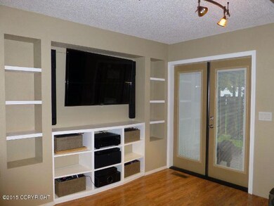 Custom living room built ins