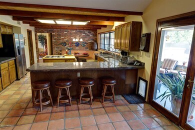 Kitchen - 10