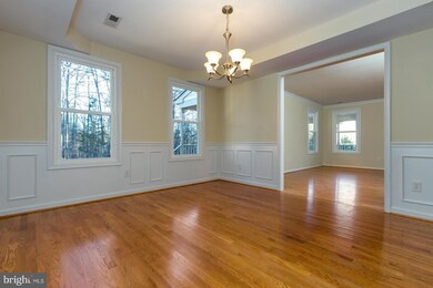 208 Woodfield Dr, Spotsylvania, VA 22553 - photo 7