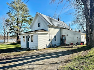 41 Church St, Clinton, ME 04927 - photo 4