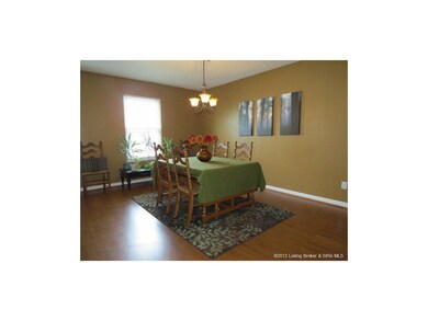 302 Pimlico Dr, New Albany, IN 47150 - photo 6