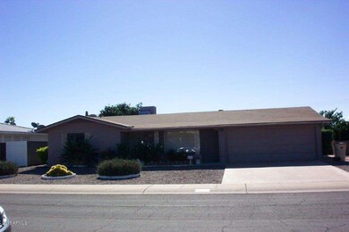 5641 E. Des Moines 002